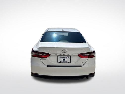 White 2022 Toyota Camry LE