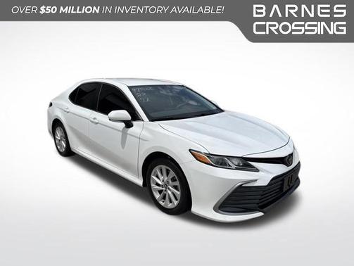White 2022 Toyota Camry LE