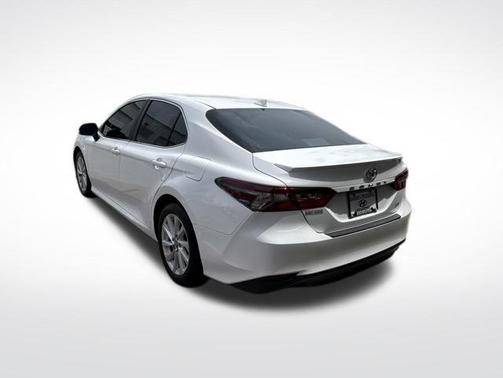 White 2022 Toyota Camry LE