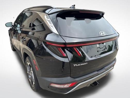 Black Pearl 2024 Hyundai TUCSON Limited