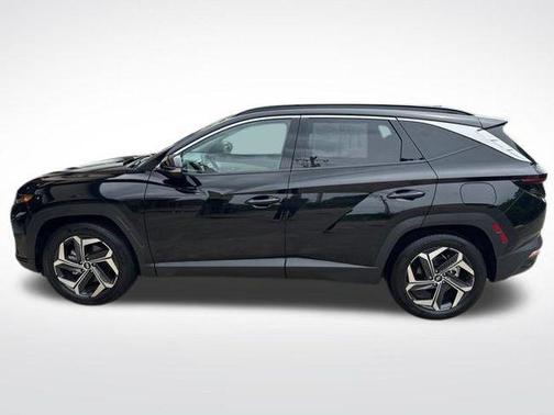 Black Pearl 2024 Hyundai TUCSON Limited
