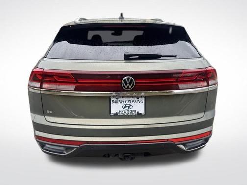 Avocado Green Pearl 2025 Volkswagen Atlas Cross Sport 2.0T SE w/Technology