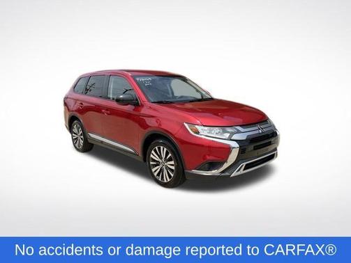 Red 2020 Mitsubishi Outlander ES