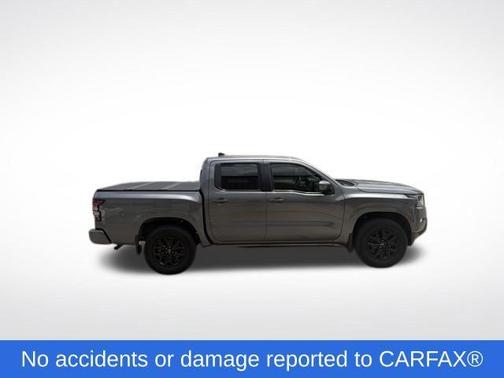 Gun Metallic 2024 Nissan Frontier SV