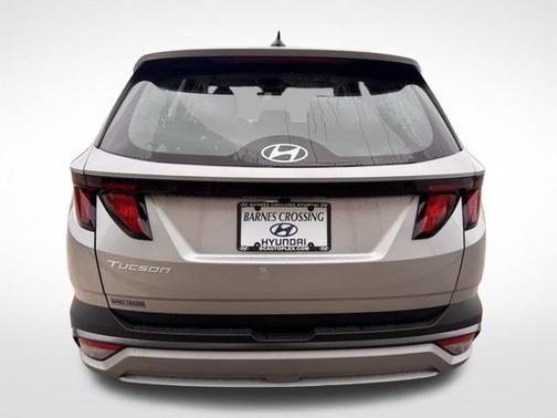 Shimmering Silver 2026 Hyundai TUCSON SE