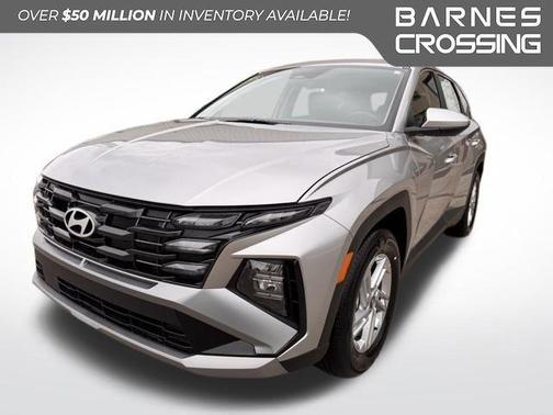 Shimmering Silver 2026 Hyundai TUCSON SE
