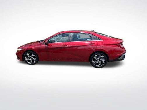 Red 2025 Hyundai ELANTRA SEL Convenience