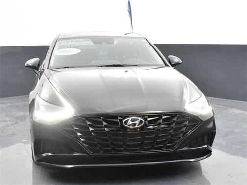 Photo 2 of 36 of 2020 Hyundai Sonata SEL