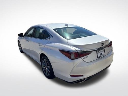 2020 Lexus ES 350 Base