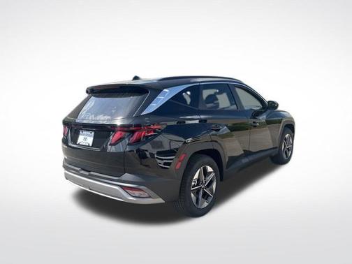 Phantom Black 2026 Hyundai TUCSON SEL