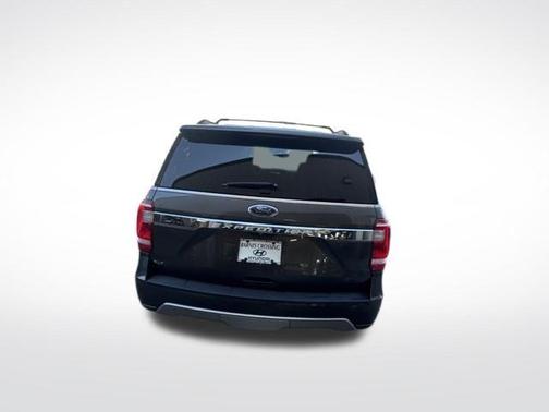 Magnetic 2021 Ford Expedition XLT