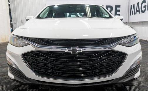 2025 Chevrolet Malibu LT