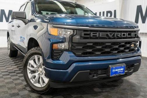 2022 Chevrolet Silverado 1500 Custom