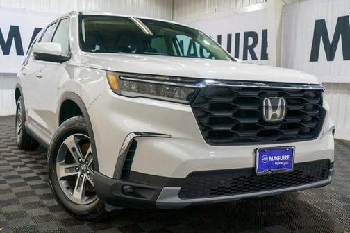 2023 Honda Pilot EX-L 8-Passenger