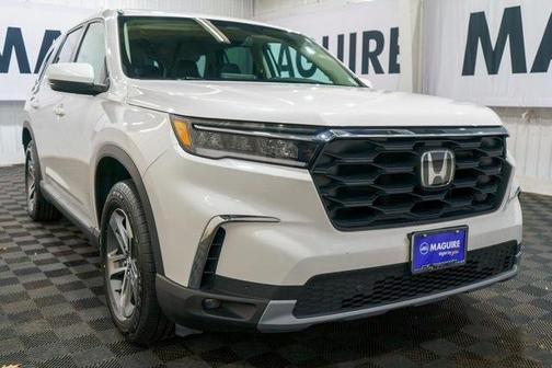 2023 Honda Pilot EX-L 8-Passenger