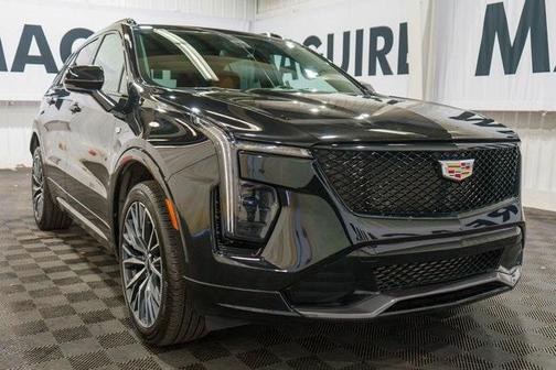 2024 Cadillac XT4 Sport