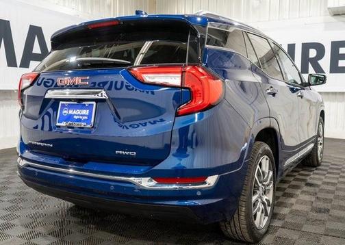 2022 GMC Terrain Denali