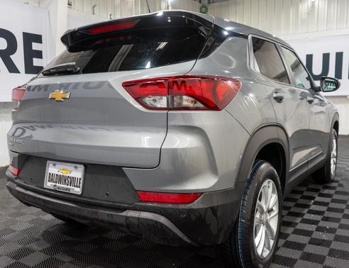 2025 Chevrolet Trailblazer LS