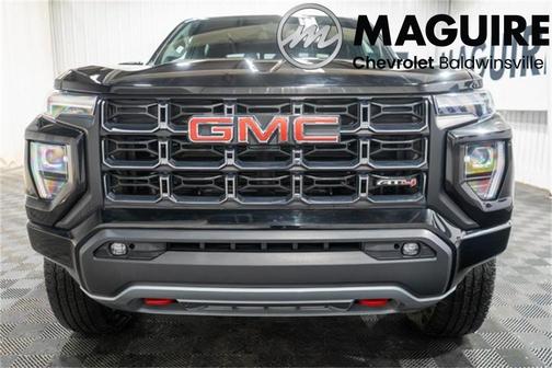 2023 GMC Canyon AT4