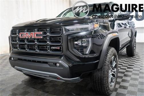2023 GMC Canyon AT4