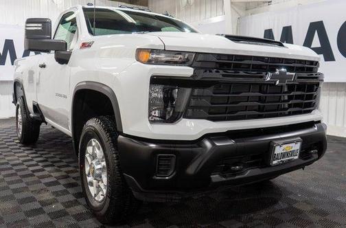 2025 Chevrolet Silverado 3500 WT