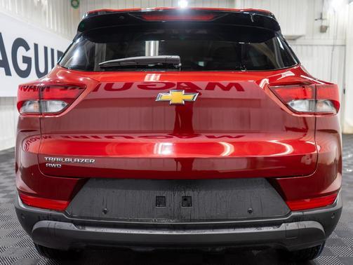 2025 Chevrolet Trailblazer LS