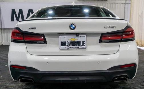 2023 BMW 540 i xDrive