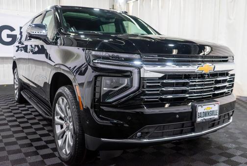 2025 Chevrolet Suburban Premier