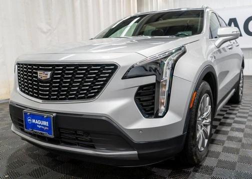 2022 Cadillac XT4 Premium Luxury