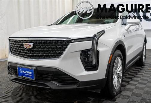 2024 Cadillac XT4 Luxury