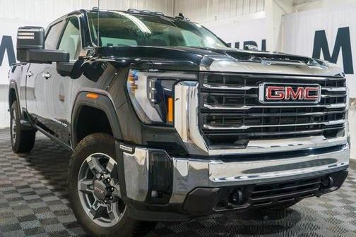 2025 GMC Sierra 2500 SLT