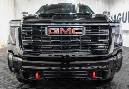 2024 GMC Sierra 2500 AT4