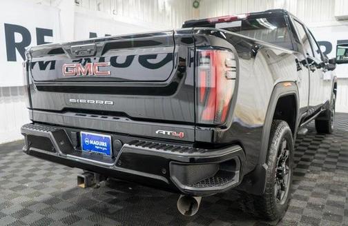 2024 GMC Sierra 2500 AT4