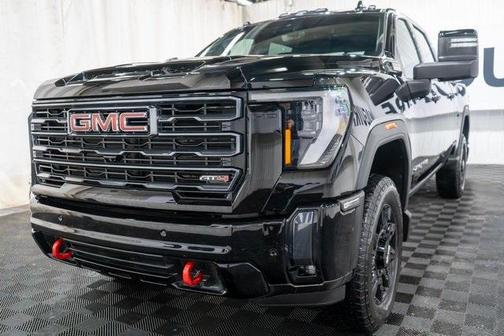2024 GMC Sierra 2500 AT4