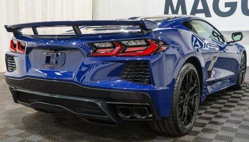 2025 Chevrolet Corvette Stingray w/2LT