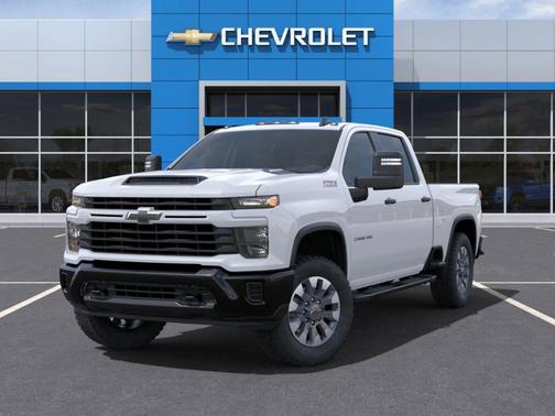 2025 Chevrolet Silverado 2500 Custom