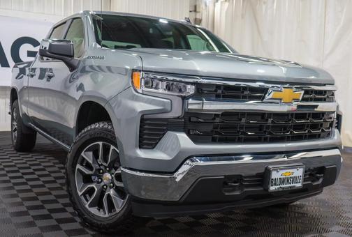 2025 Chevrolet Silverado 1500 LT