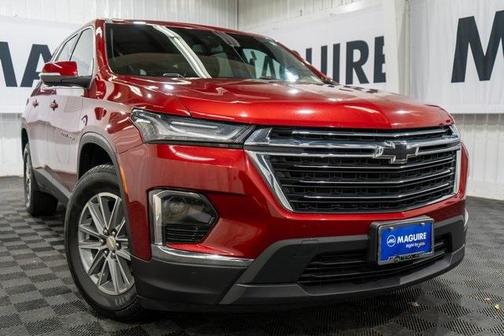 2022 Chevrolet Traverse LT Cloth