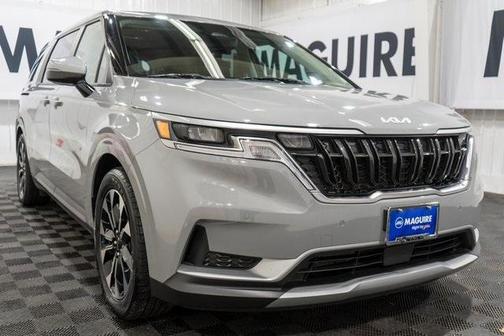 2024 Kia Carnival EX