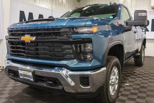2025 Chevrolet Silverado 3500 WT