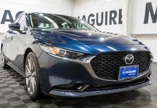 2022 Mazda Mazda3 AWD w/Preferred Package