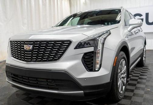 2021 Cadillac XT4 Premium Luxury