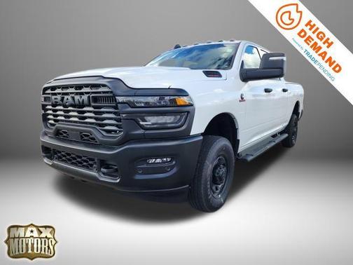 2026 RAM 2500 Tradesman Crew Cab 4x4 6'4' Box