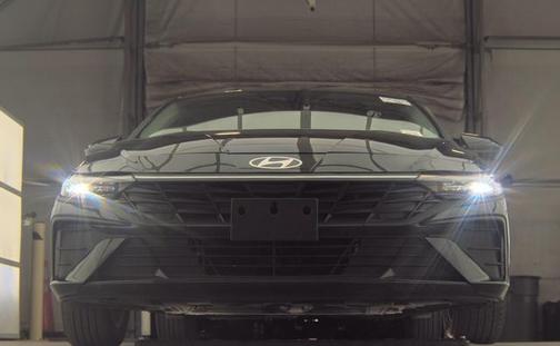 2025 Hyundai ELANTRA HEV Blue