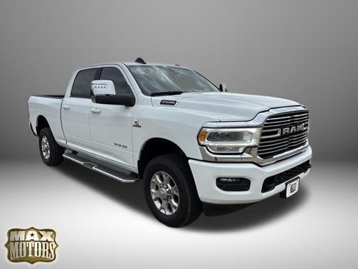Bright White Clearcoat 2023 RAM 2500 Laramie Crew Cab 4x4 6'4' Box