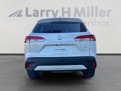 2023 Toyota Corolla Cross LE