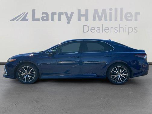 Reservoir Blue 2024 Toyota Camry Hybrid XLE