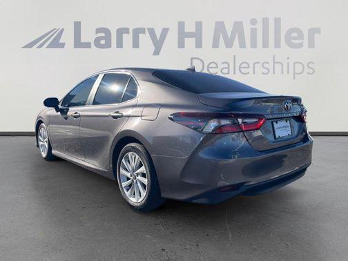 2021 Toyota Camry LE