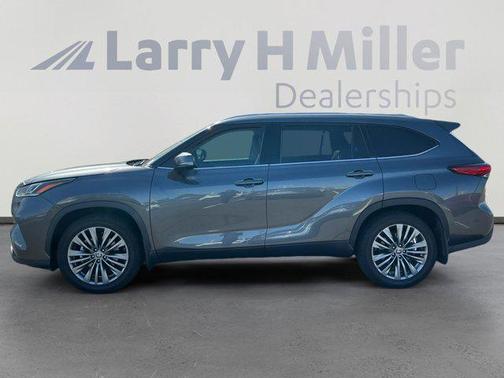 2020 Toyota Highlander Hybrid Platinum