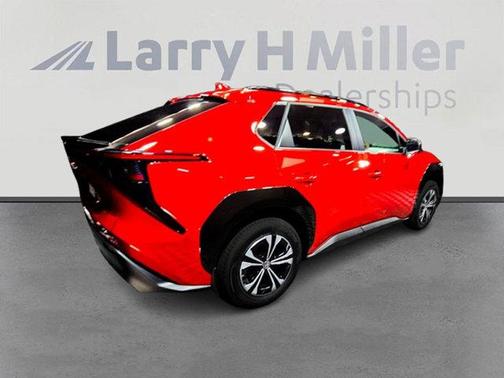 2025 Toyota bZ4X XLE